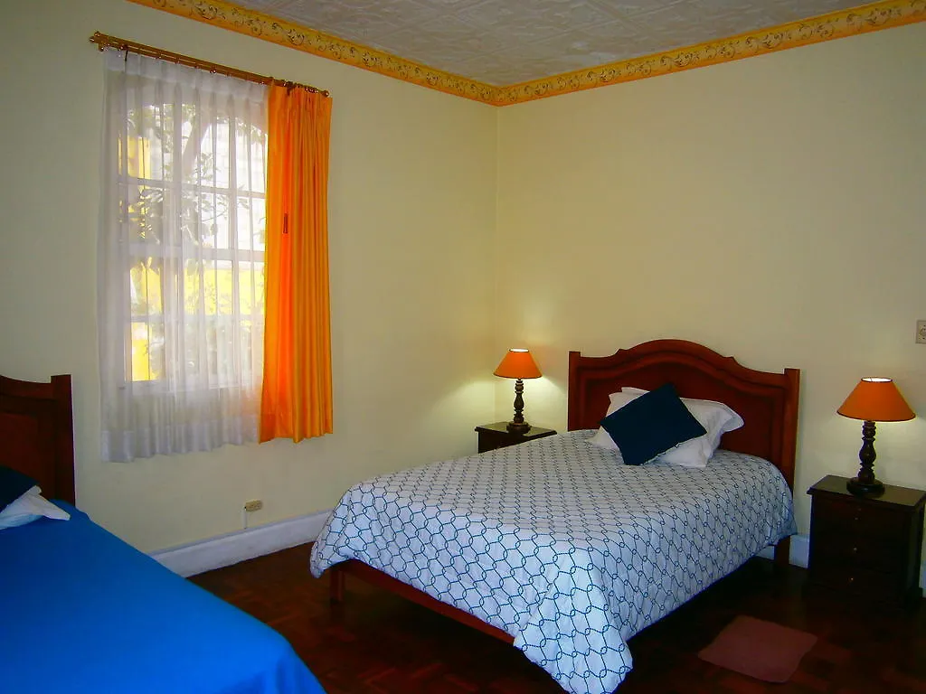 The Yellow House Quito